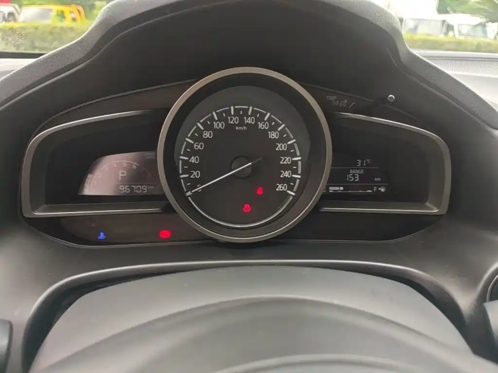 Mazda 3 Axela — миниатюра 12