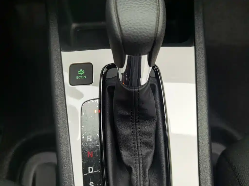 Honda Fit — миниатюра 13
