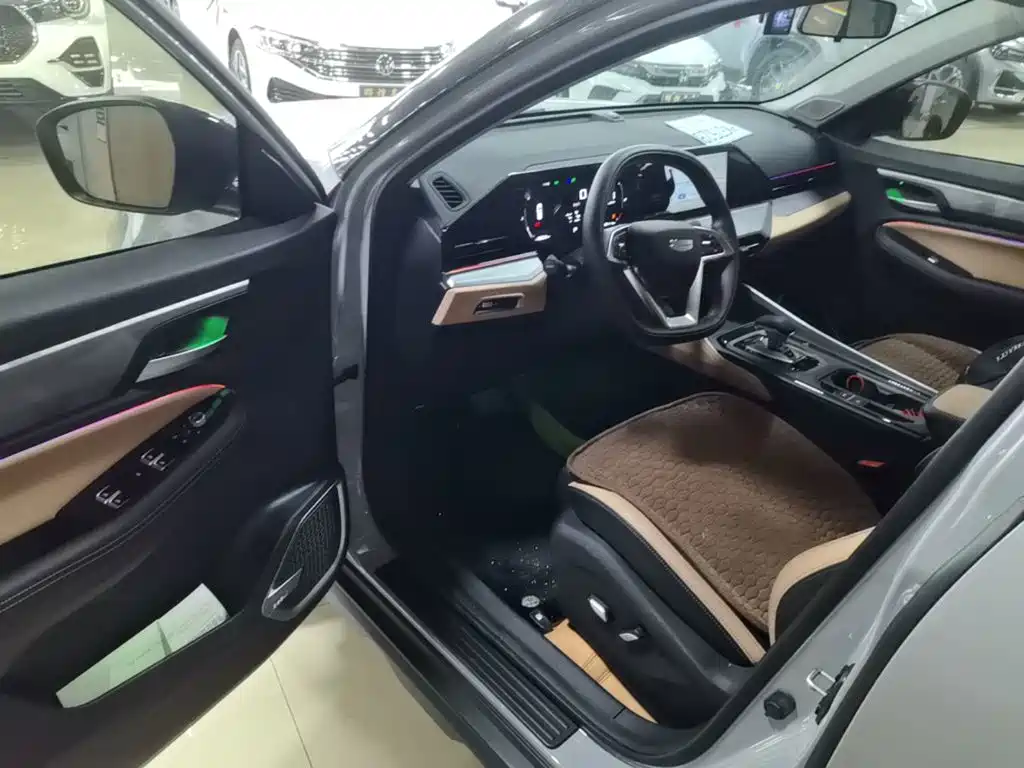 Geely Haoyue PRO — миниатюра 16