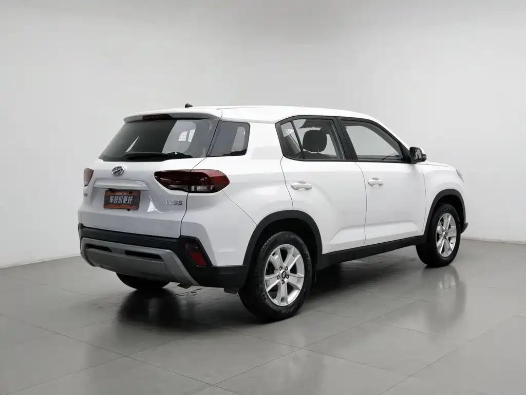 Hyundai ix35 — миниатюра 2