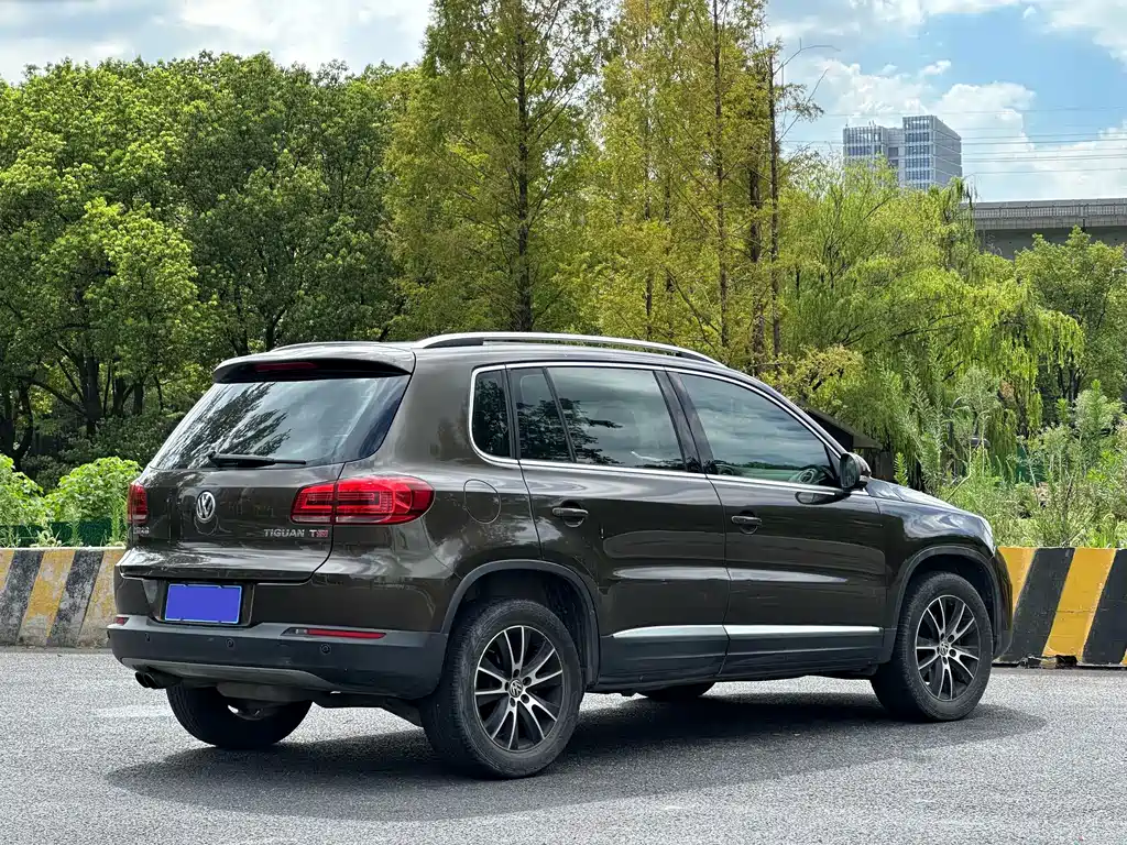 Volkswagen Tiguan — миниатюра 7