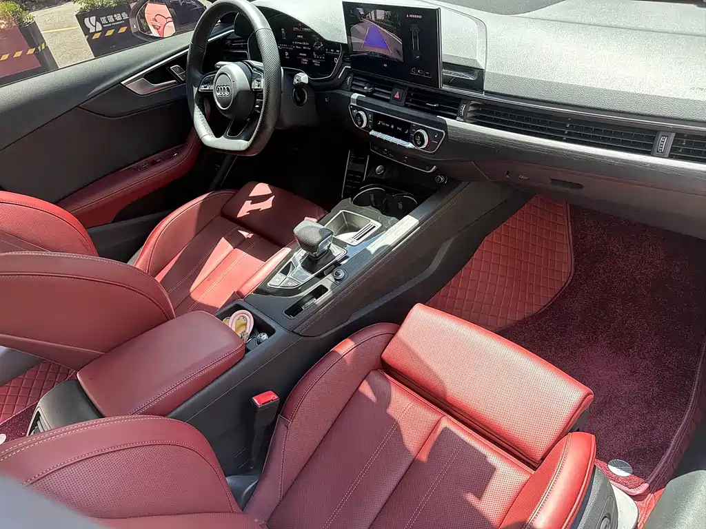 Audi A4L 2023 40 TFSI Fashion