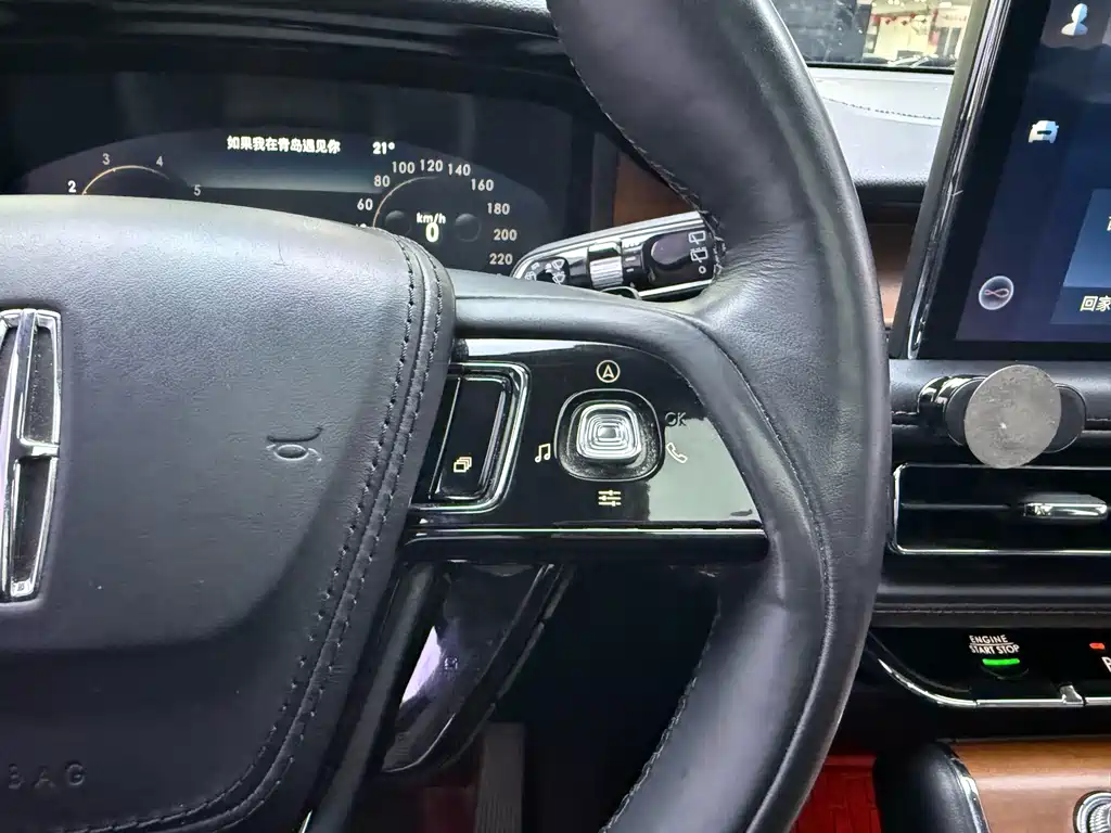 Lincoln Aviator — миниатюра 24