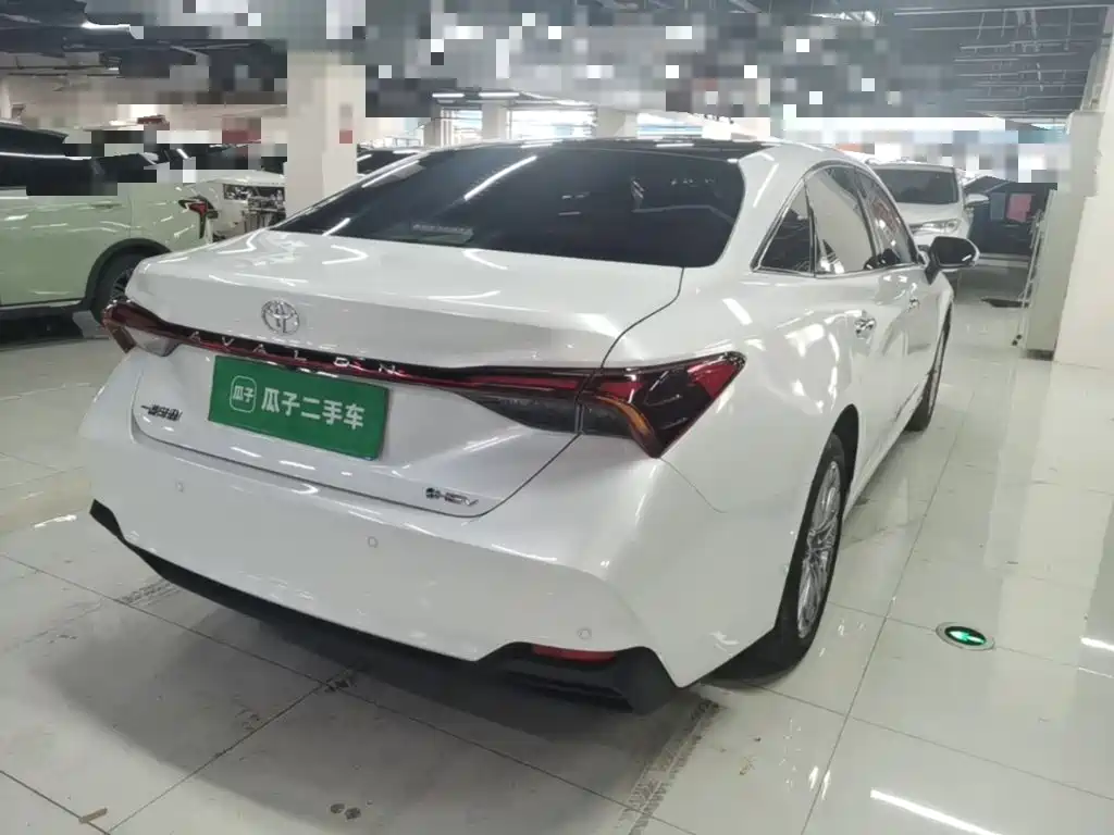 Toyota Avalon — миниатюра 7