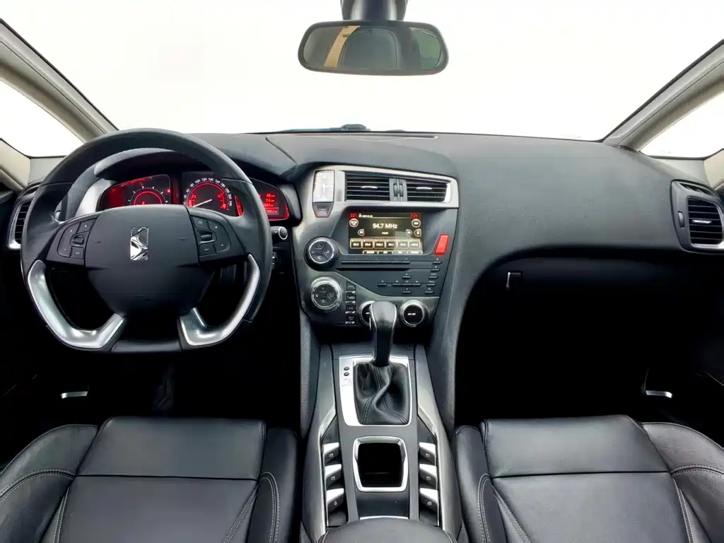 DS DS 5 — миниатюра 13