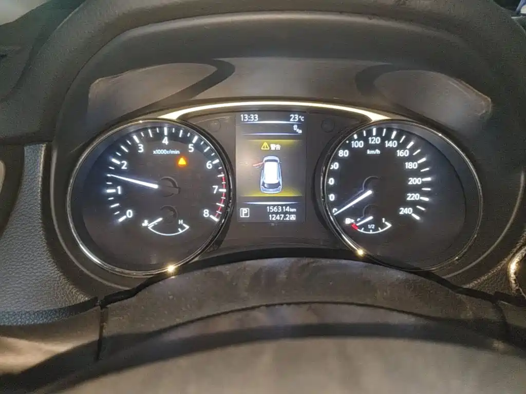 Nissan X-Trail — миниатюра 12