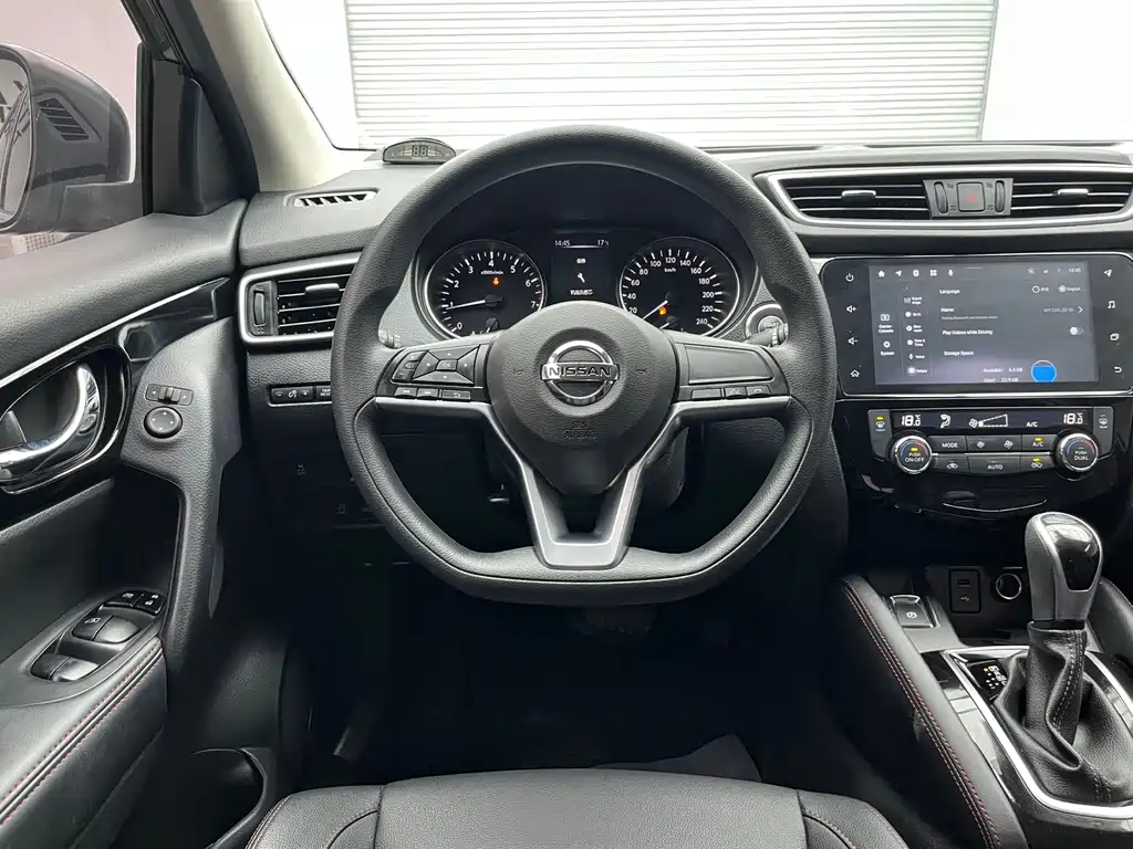 NISSAN QASHQAI