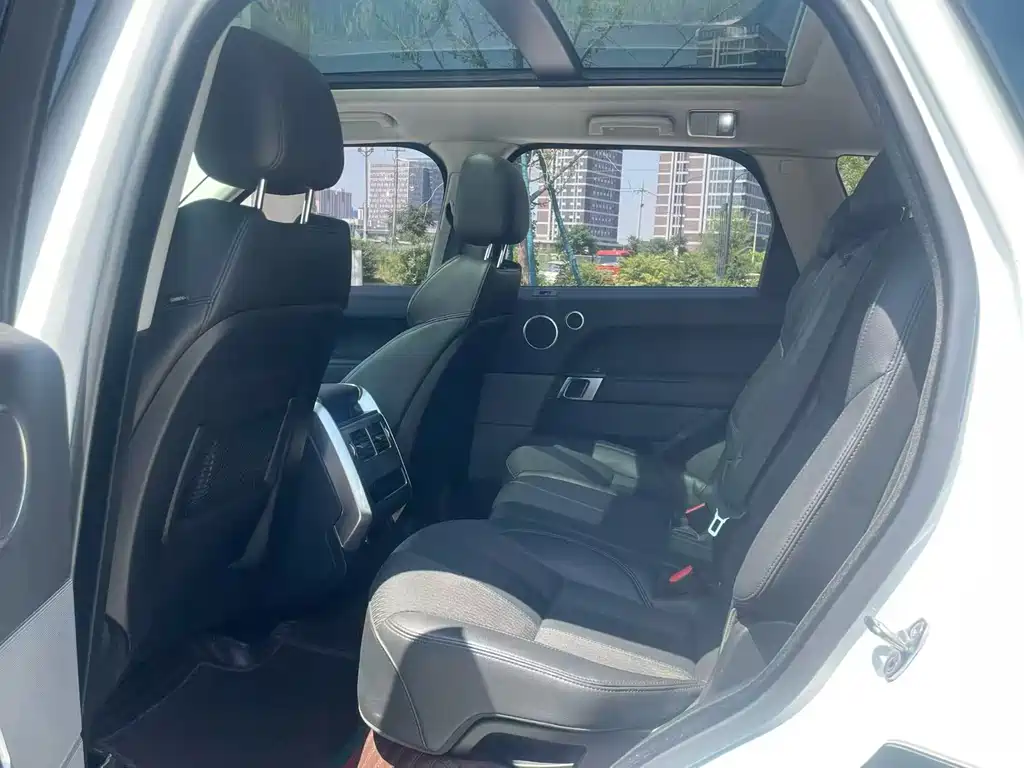 Land Rover Range Rover Sport 2016 3.0 SDV6 HSE