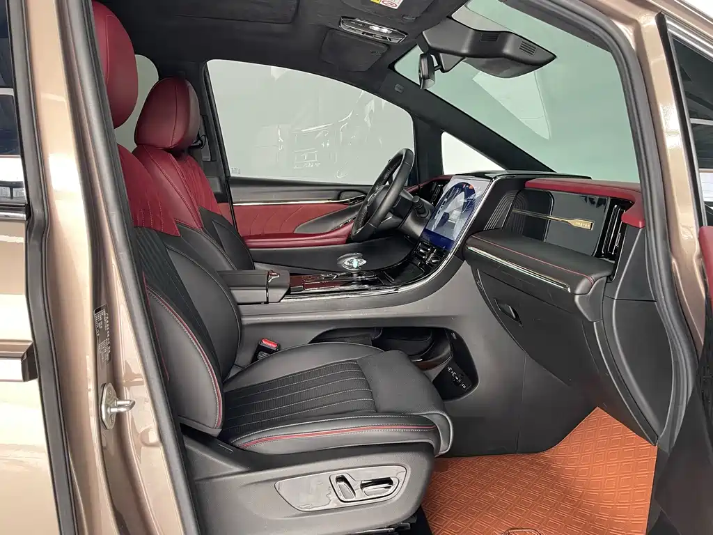 GAC Motor Trumpchi M8 — миниатюра 12