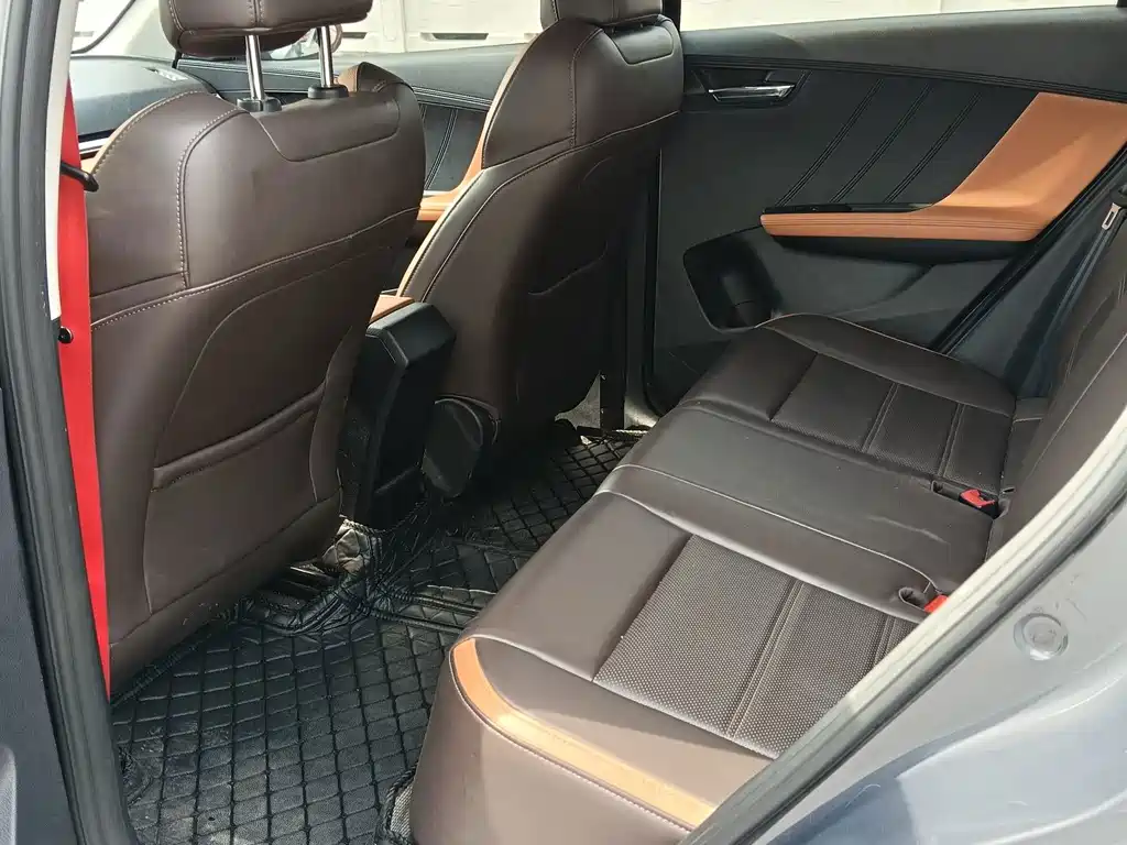 BYD e2 — миниатюра 10