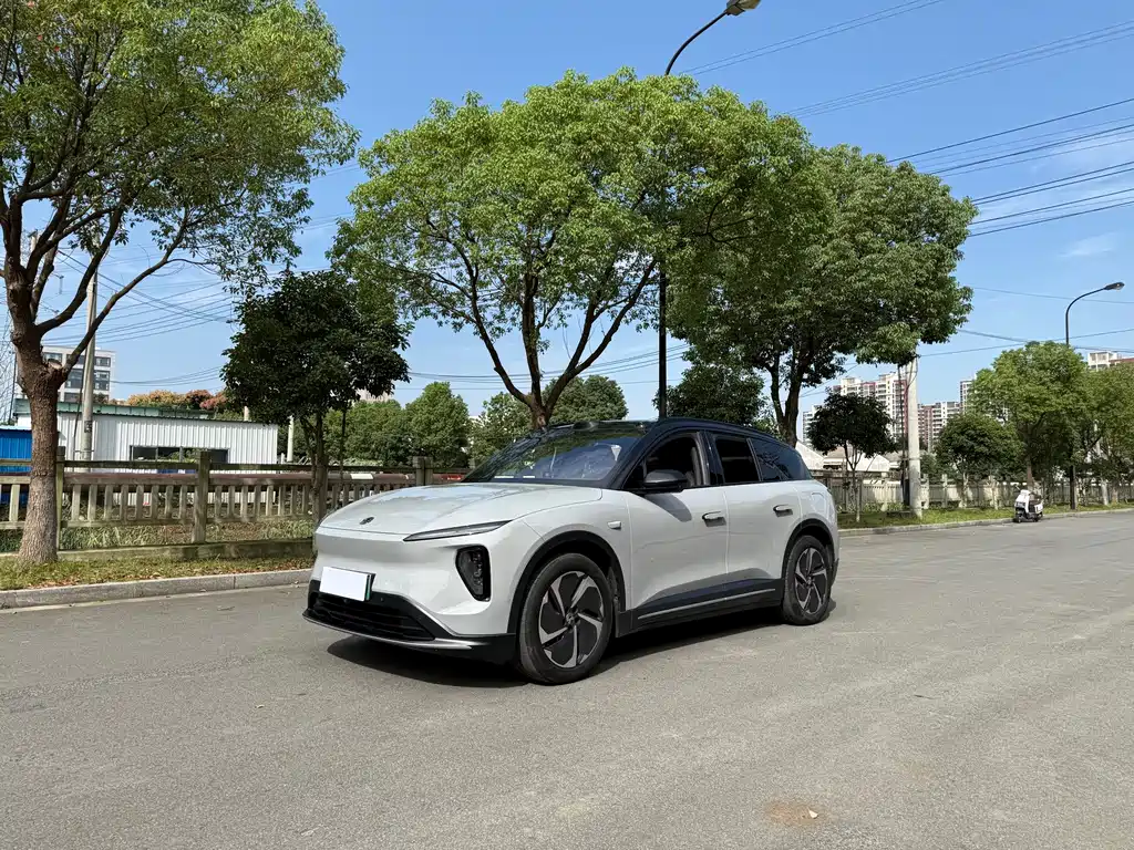 NIO ES6