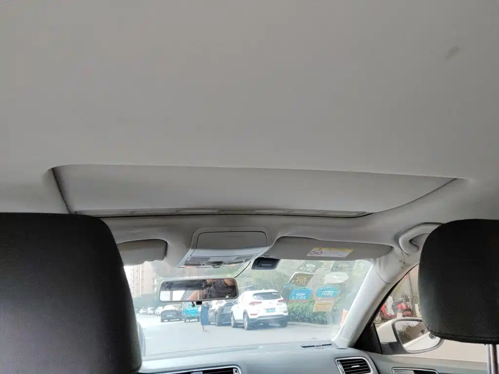Volkswagen Sagitar — миниатюра 17