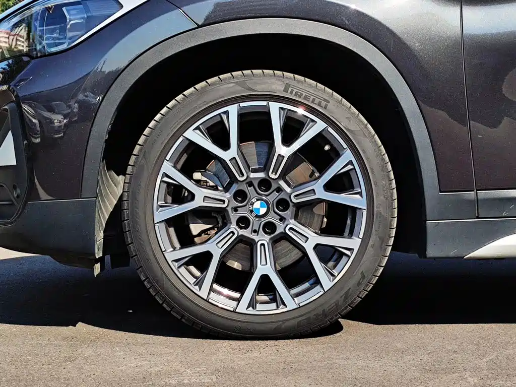 BMW X1 — миниатюра 10