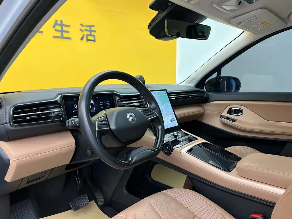 NIO NIO ES8