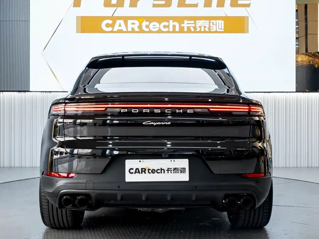 Porsche Cayenne — миниатюра 5