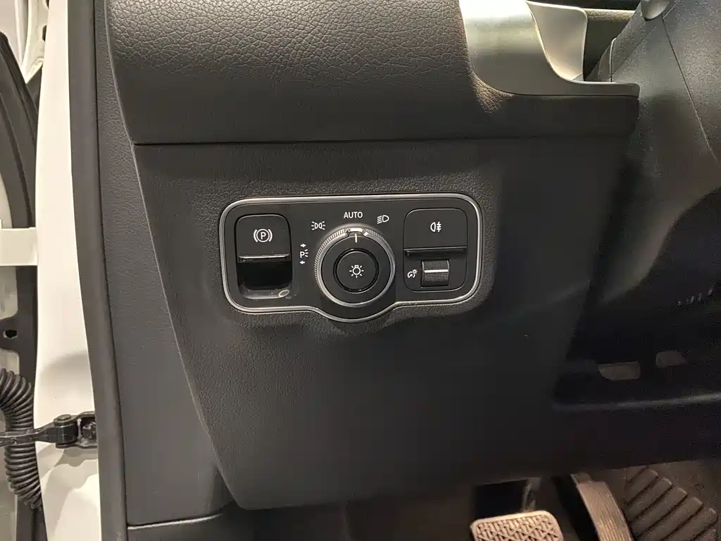 Mercedes-Benz GLB 2020 GLB 200