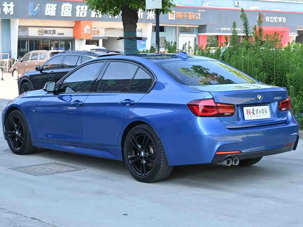 BMW 3 Series — миниатюра 4