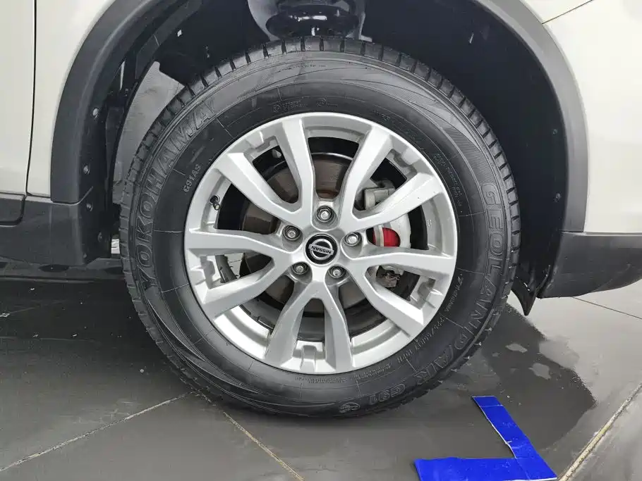 Nissan X-Trail — миниатюра 6