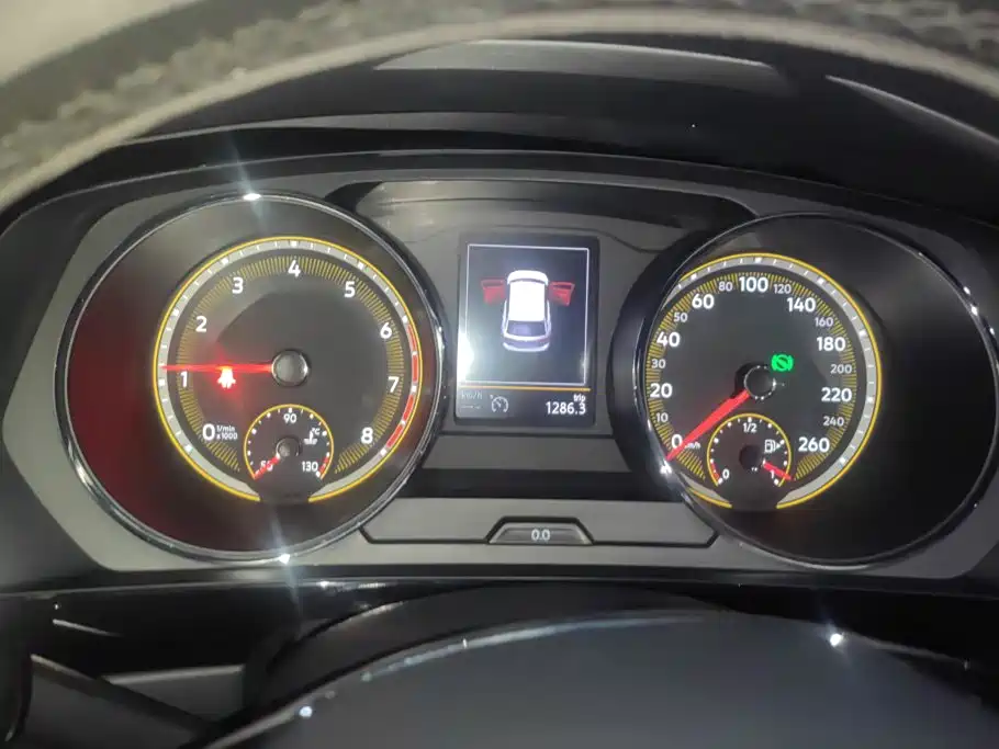 Volkswagen Tiguan L — миниатюра 14
