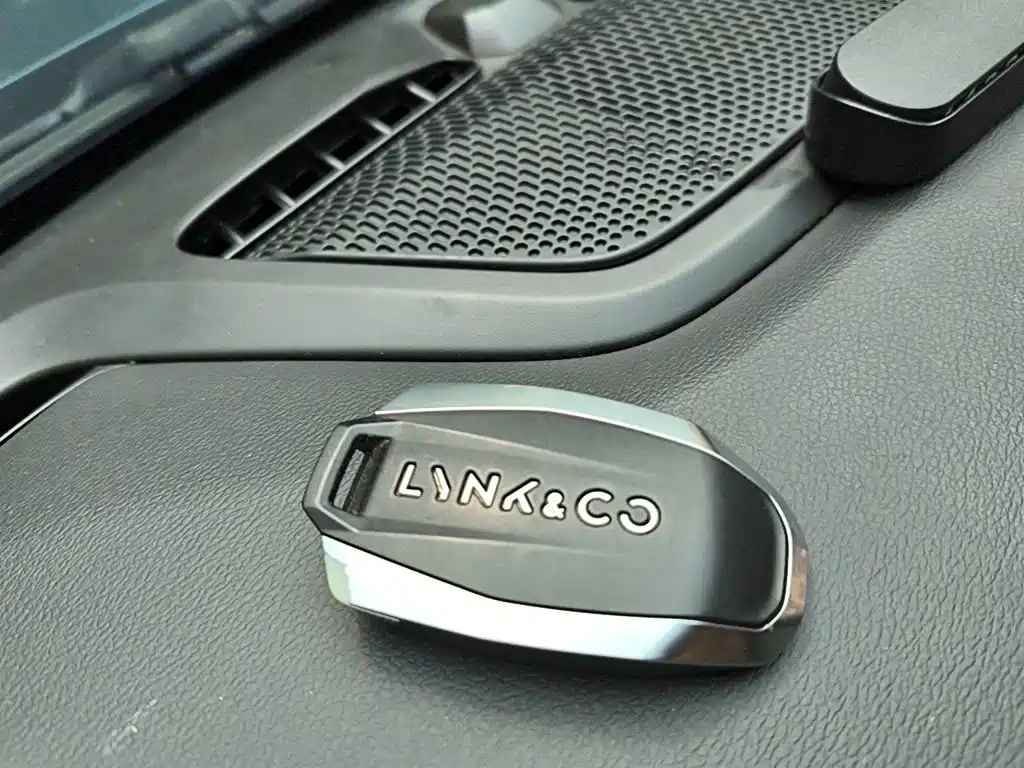 Lynk & Co 01 — миниатюра 12