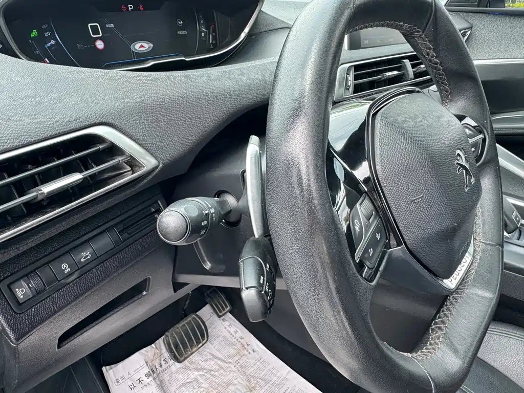 Peugeot 5008 — миниатюра 28