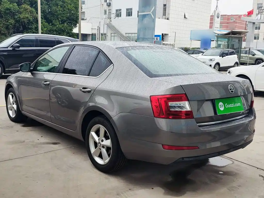 Skoda Octavia — миниатюра 5