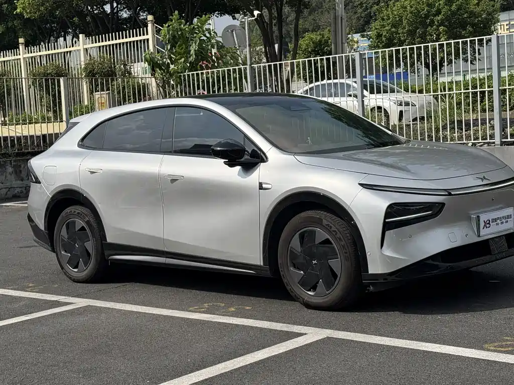 XPeng G7 — миниатюра 3