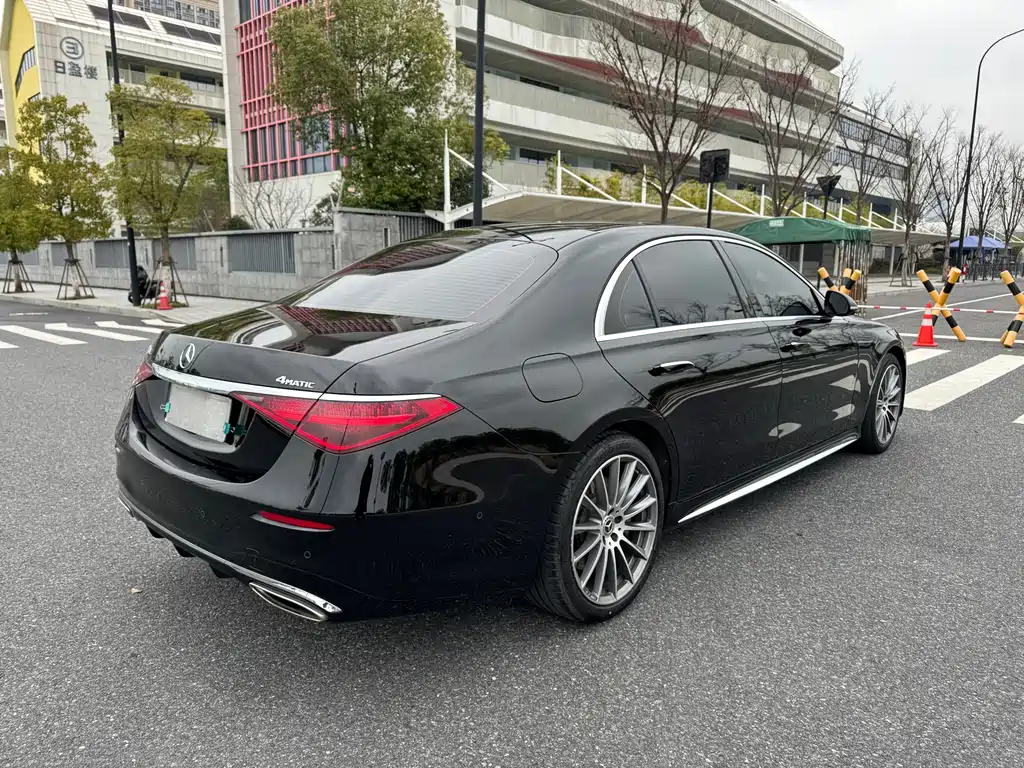 MERCEDES-BENZ S CLASS