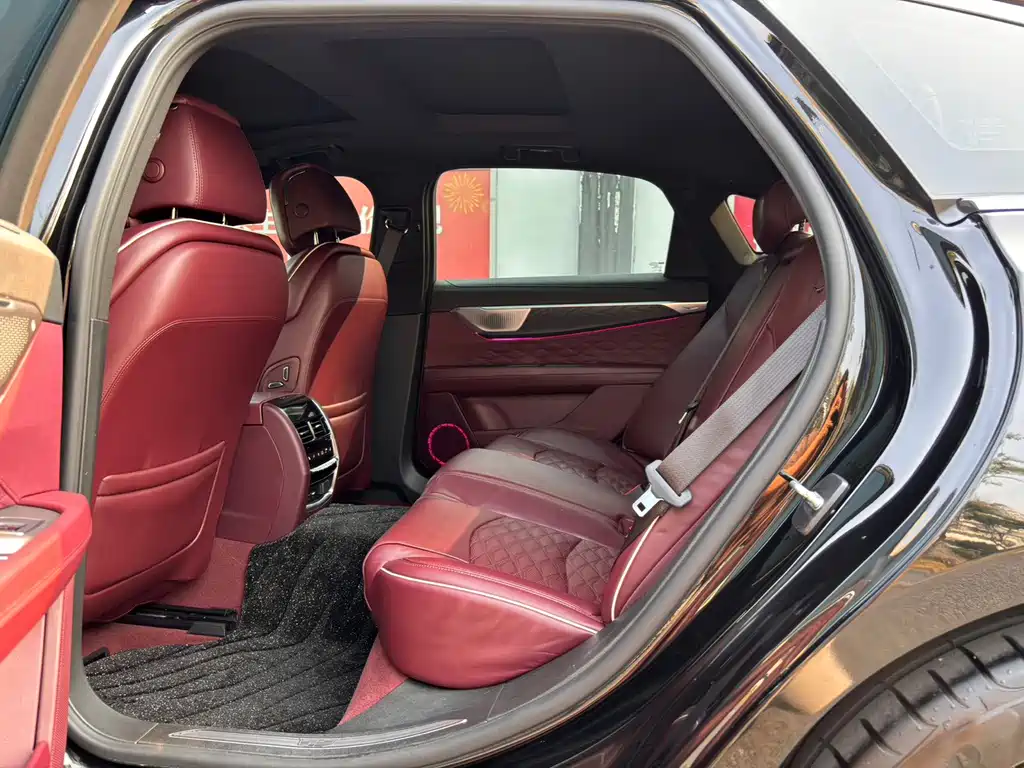 Cadillac CT6 — миниатюра 6