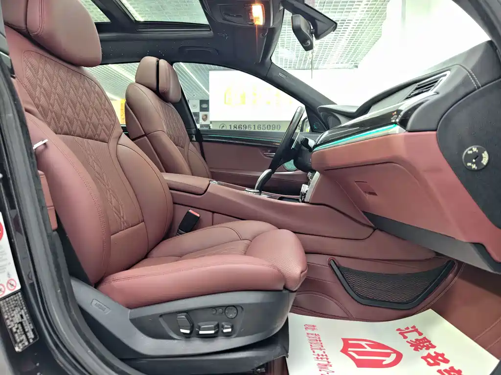 BMW 5 Series GT — миниатюра 32