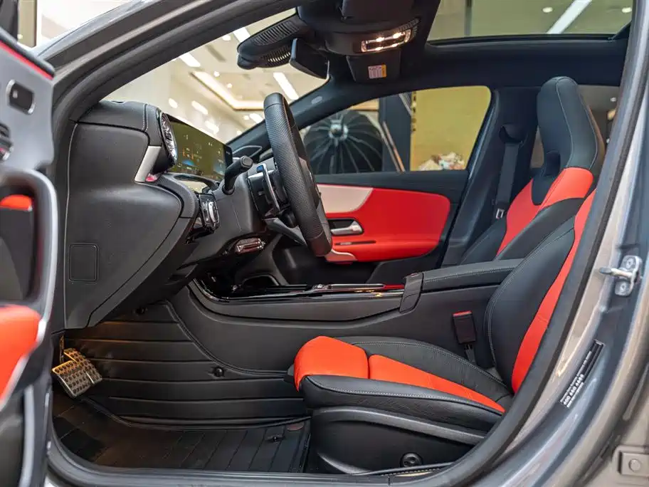 MERCEDES-BENZ A CLASS AMG