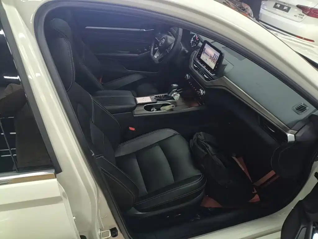Nissan Teana — миниатюра 25