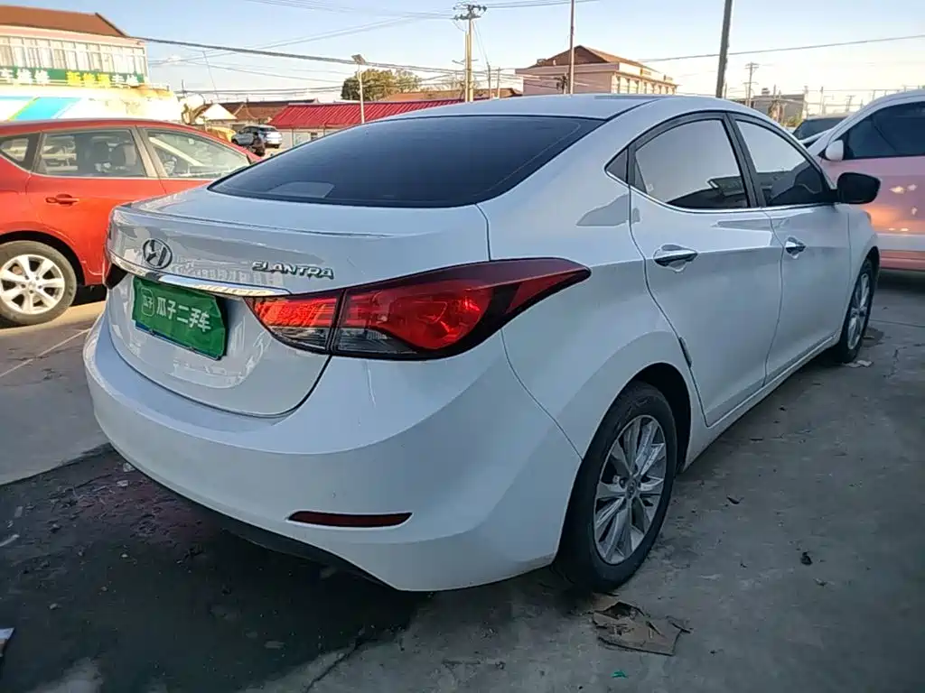 Hyundai Elantra Langdong — миниатюра 7