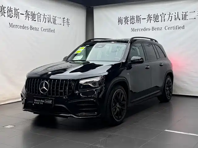 MERCEDES-BENZ GLB AMG