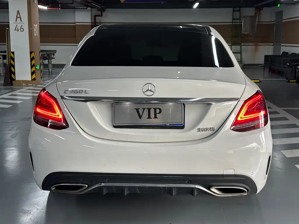 Mercedes-Benz C-Class — миниатюра 4