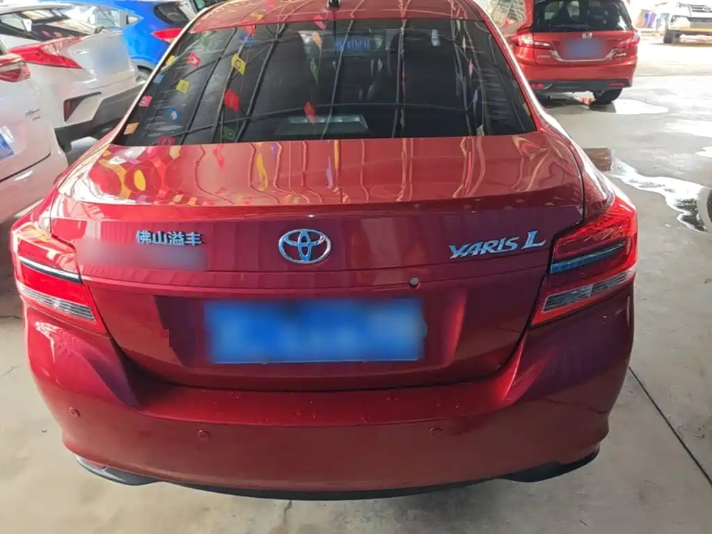 Toyota Yaris L — миниатюра 6