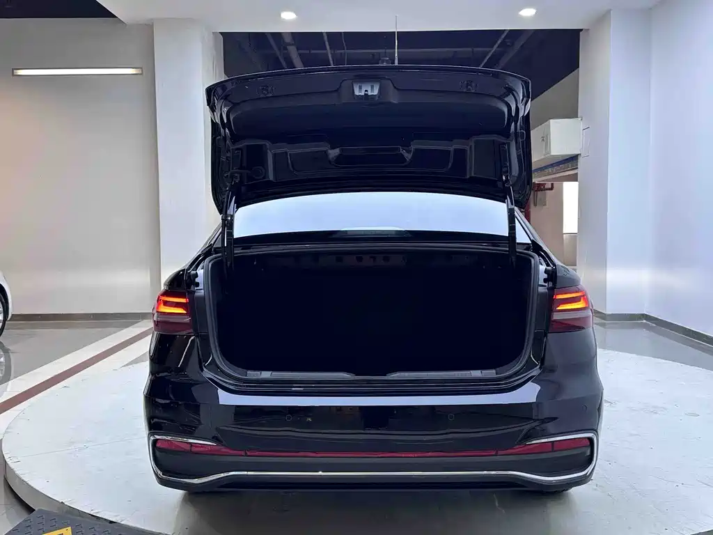 Volkswagen Lavida — миниатюра 20