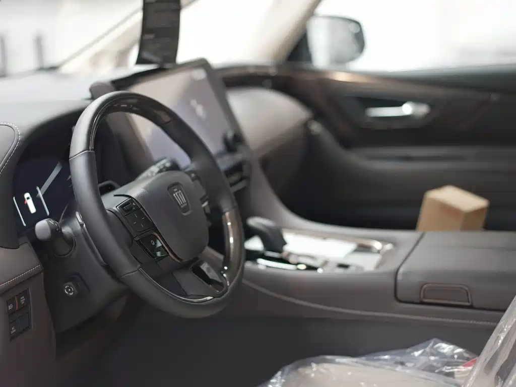 Toyota Vellfire 2024 2.5L Executive