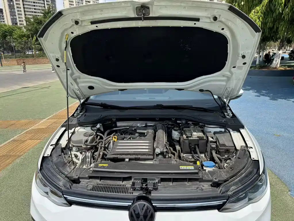Volkswagen Golf — миниатюра 15