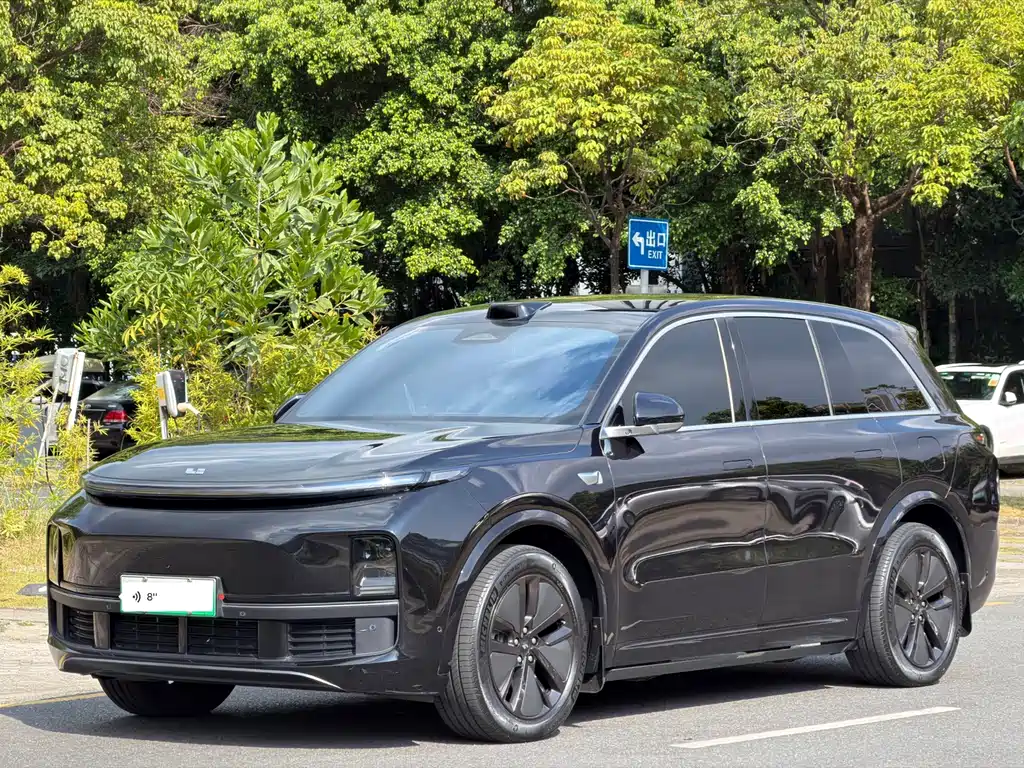 Li Auto Li L8