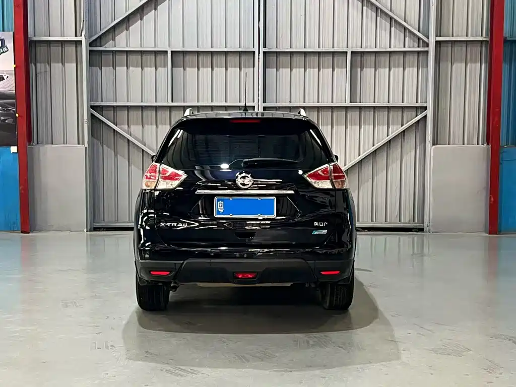 Nissan X-Trail — миниатюра 8