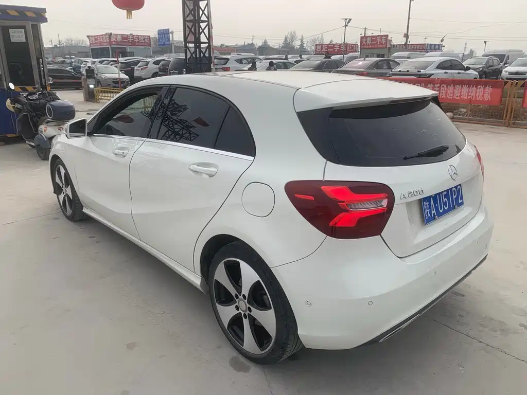 Mercedes-Benz A-Class A 2016 A 200 Fashion