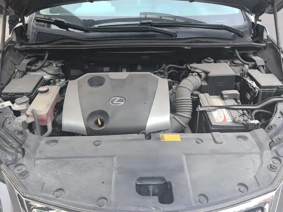 Lexus NX 2015 200