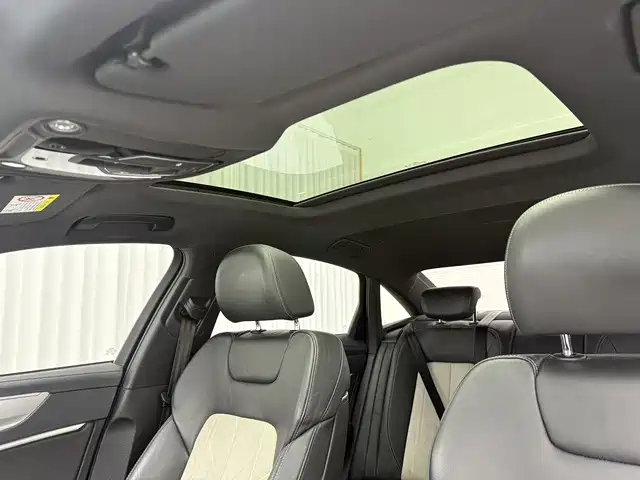 Audi A6L — миниатюра 8