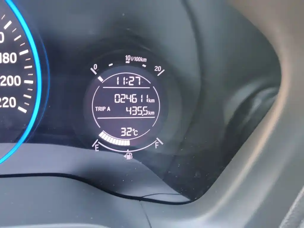 Honda Vezel — миниатюра 8