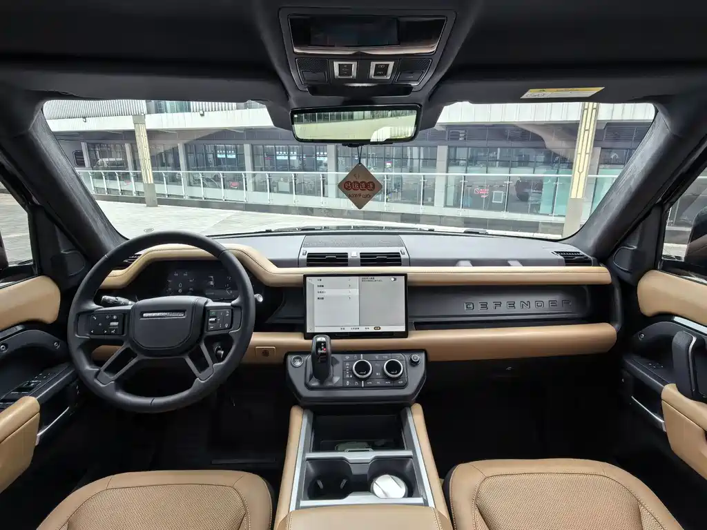 Land Rover Defender — миниатюра 14