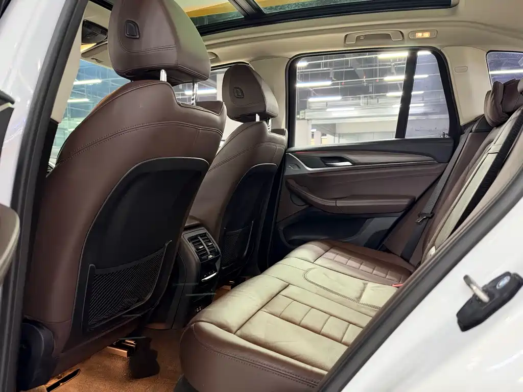 BMW X3 — миниатюра 13