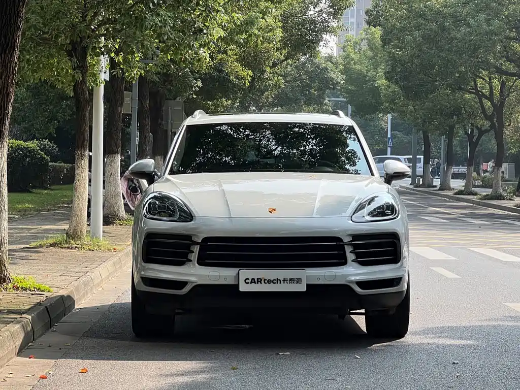 Porsche Cayenne — миниатюра 2