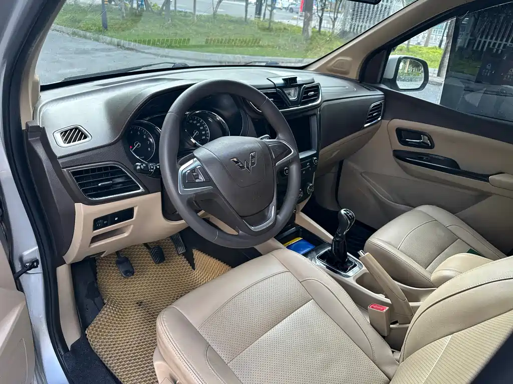 Wuling Hongguang — миниатюра 15