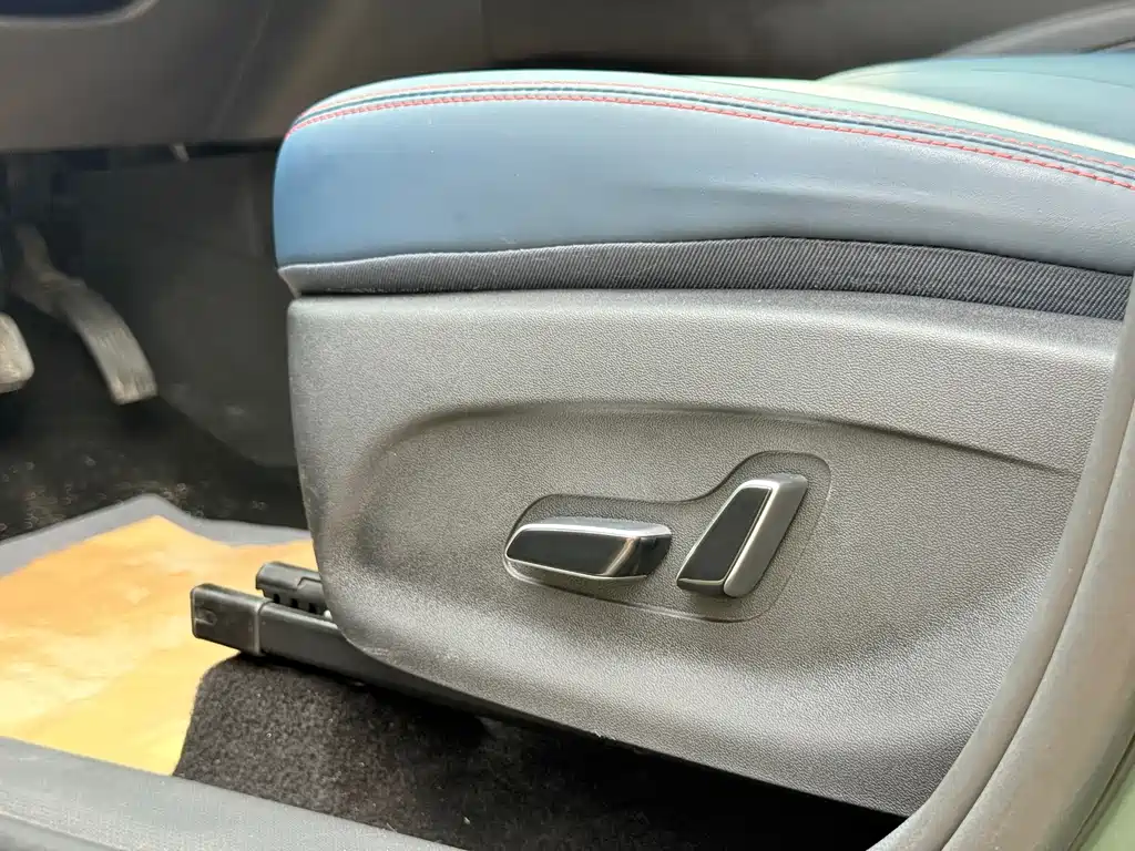 BYD Yuan Plus — миниатюра 21